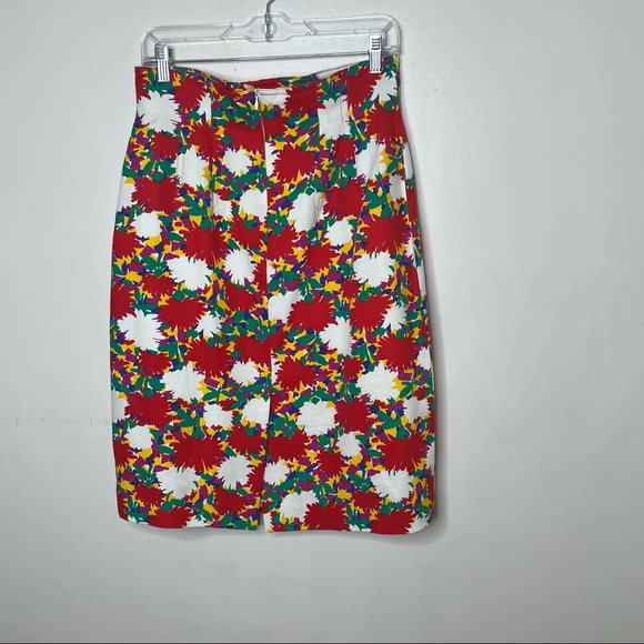 ESCADA BY MARGARETHA LEY Matching Two Piece Floral Cotton Skirt Set - Picture 7 of 11
